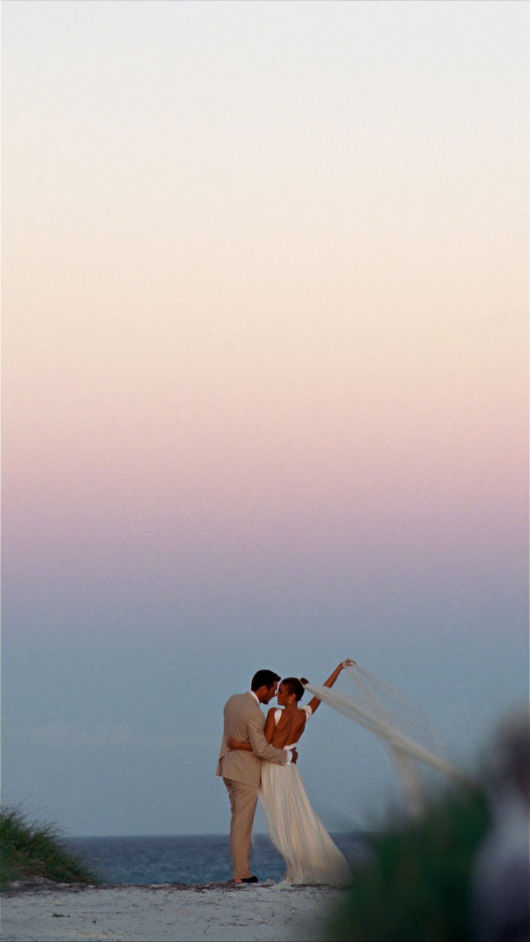 Los novios en las dunas